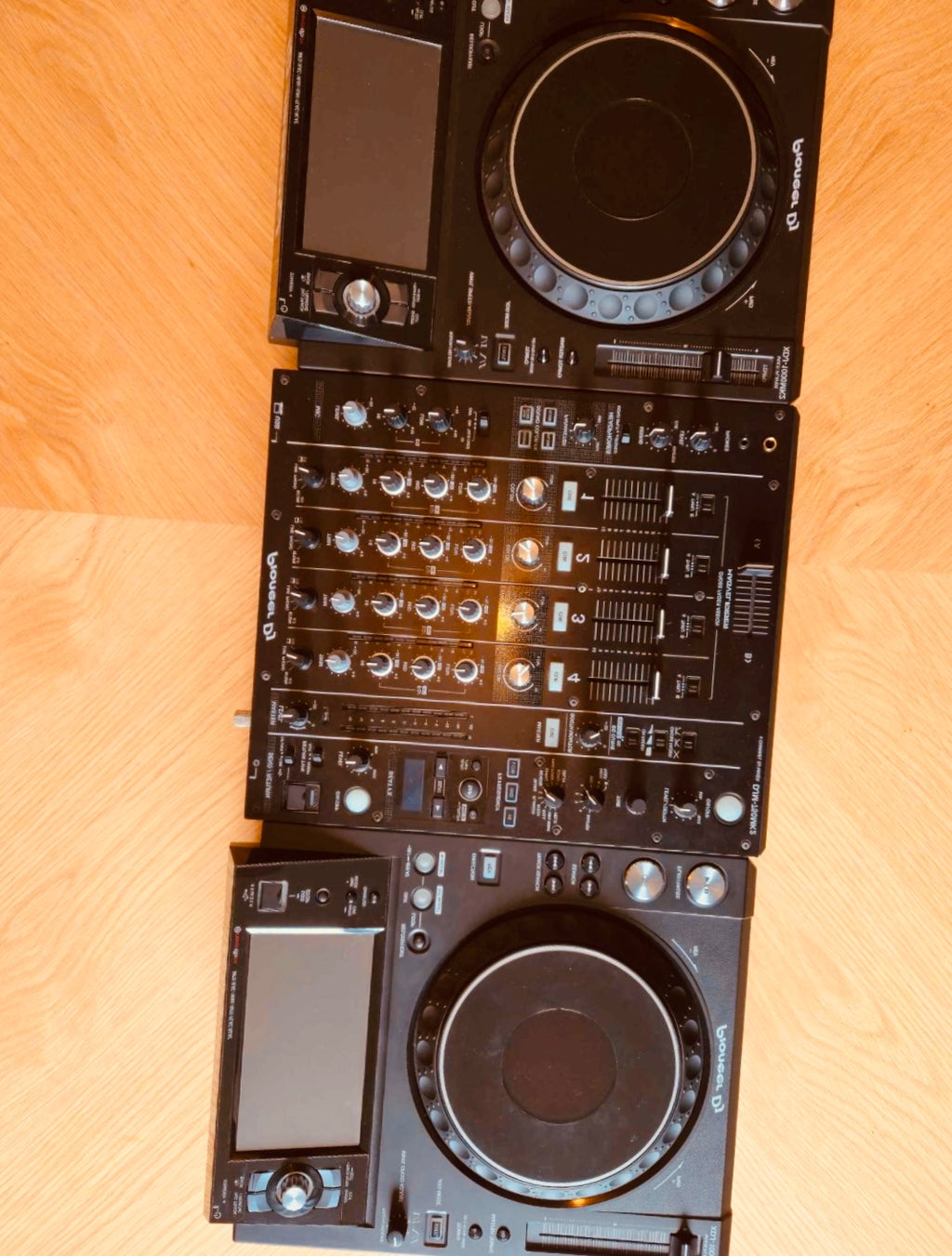 (Excellent état) Pack DJ Professionnel – 2x XDJ-1000MK2 + DJM-750MK2